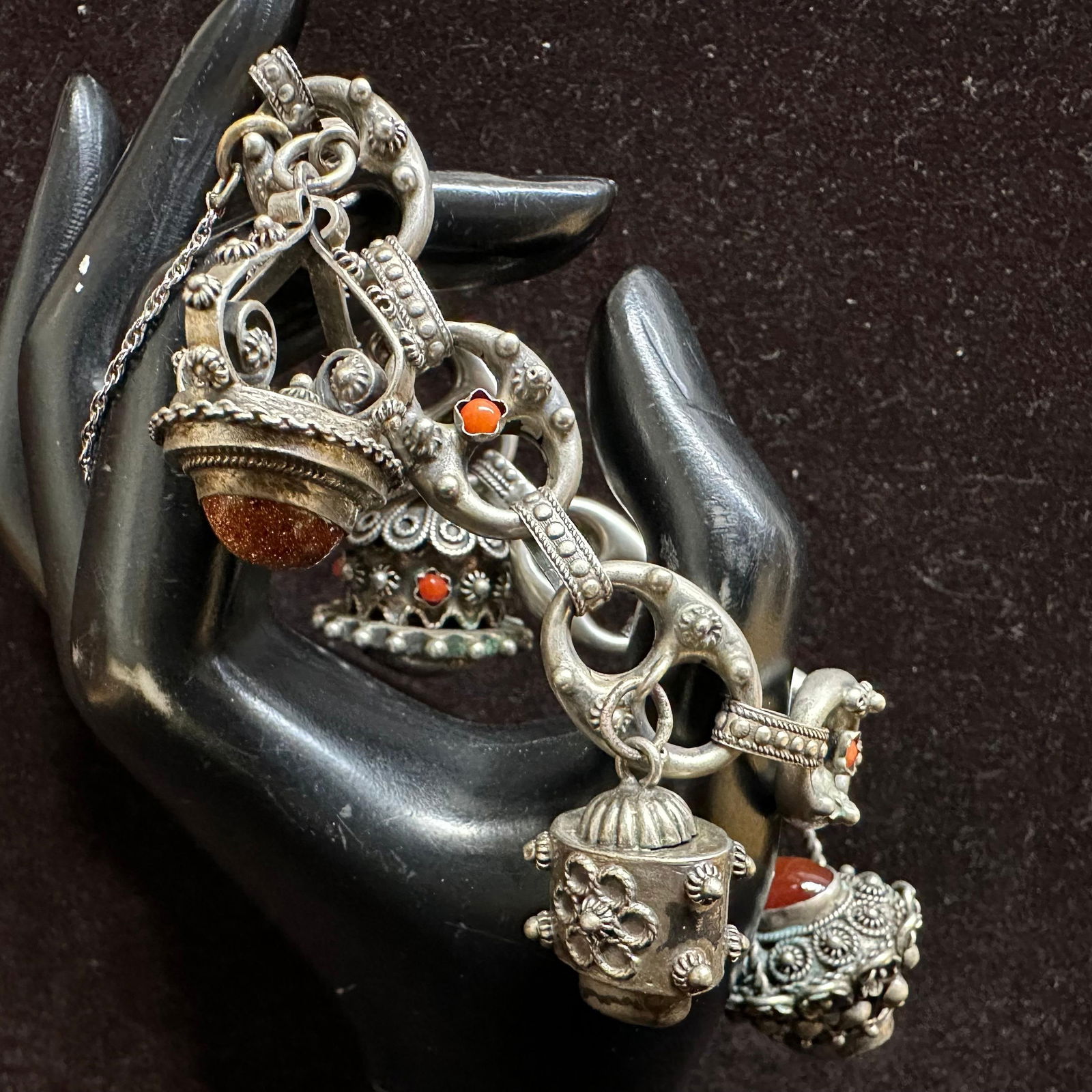 800 Silver Multiple Fob Charms Bracelet R12 (1 of 6)