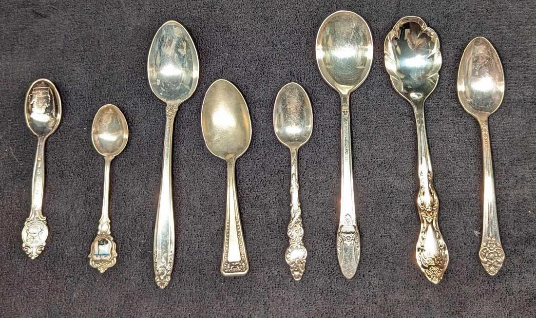 8 Vintage Silver Plated Spoons Souvenir & Flatware (1 of 6)