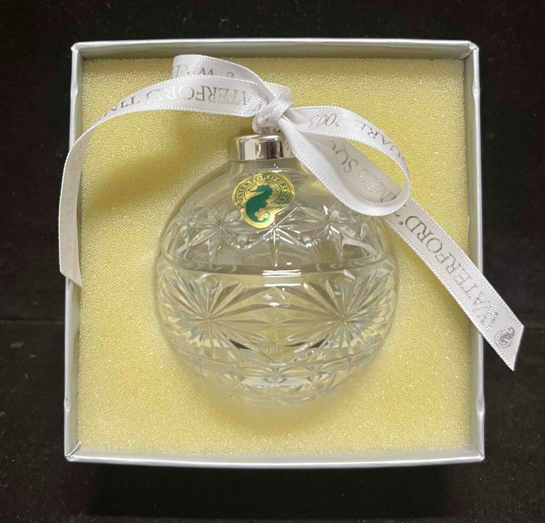 Waterford Crystal Times Square Collection Ornament 2003 The Exclusive Hope For Courage Design  - 2