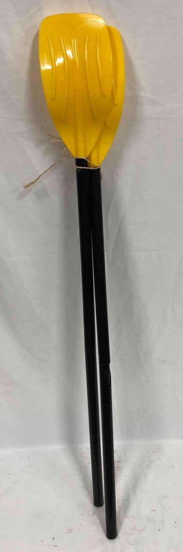 2 Plastic Kayak Paddles  - 2