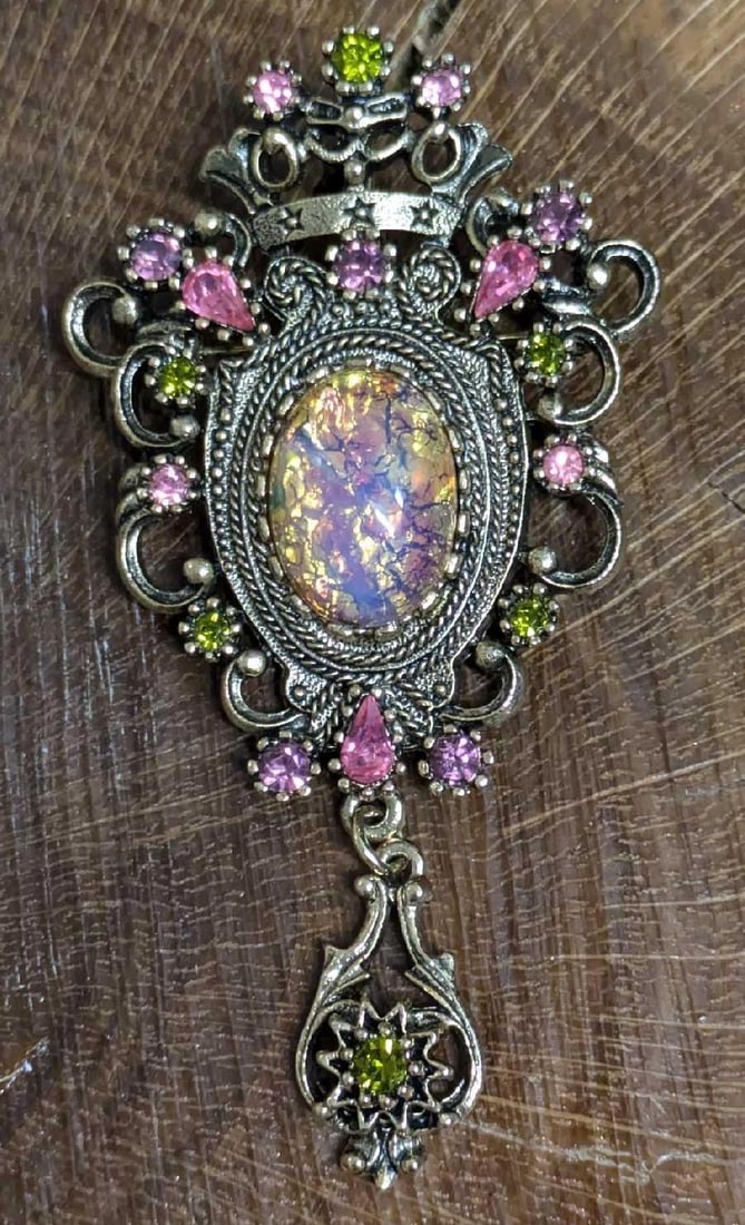 5 Vintage Rhinestone  - 7