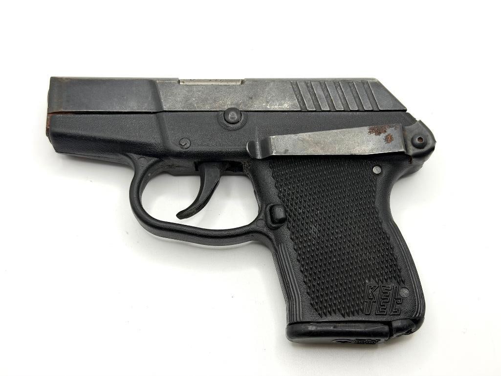 Kel Tec .380 Auto P3AT Polymer Frame Subcompact  (1 of 10)