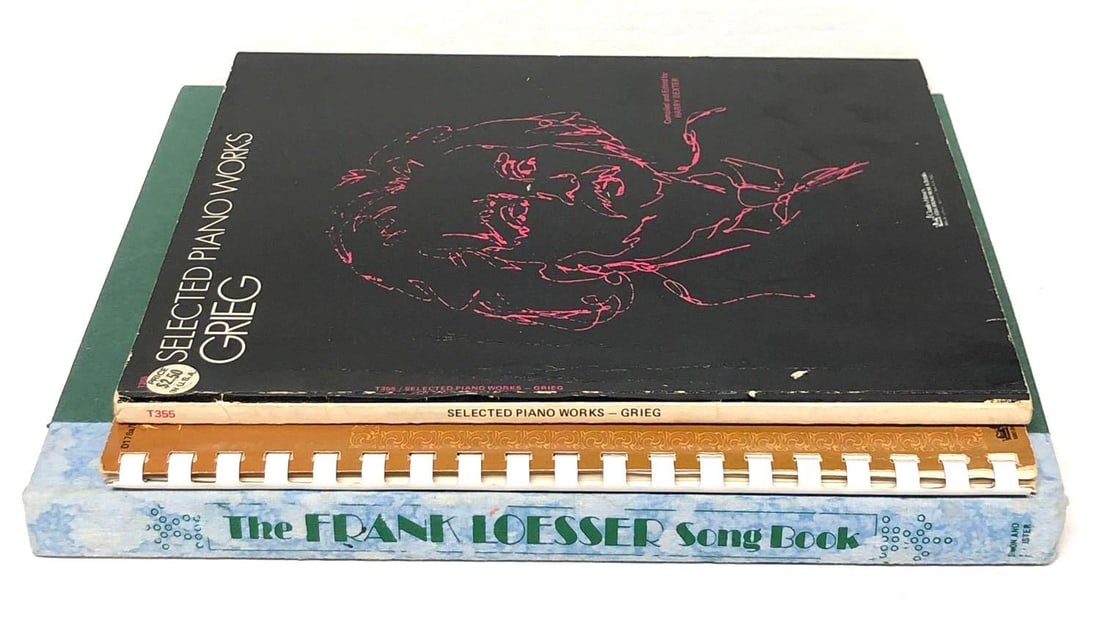 Lot of 3 Assorted Music Books: Lot of 3 Assorted Music Books. Lot Includes: (1) Selected Piano Works - Edvard Grieg - Fair Condition - 11" x 8-1/2" x 1/4" (2) The Best of Scott Joplin - Fair