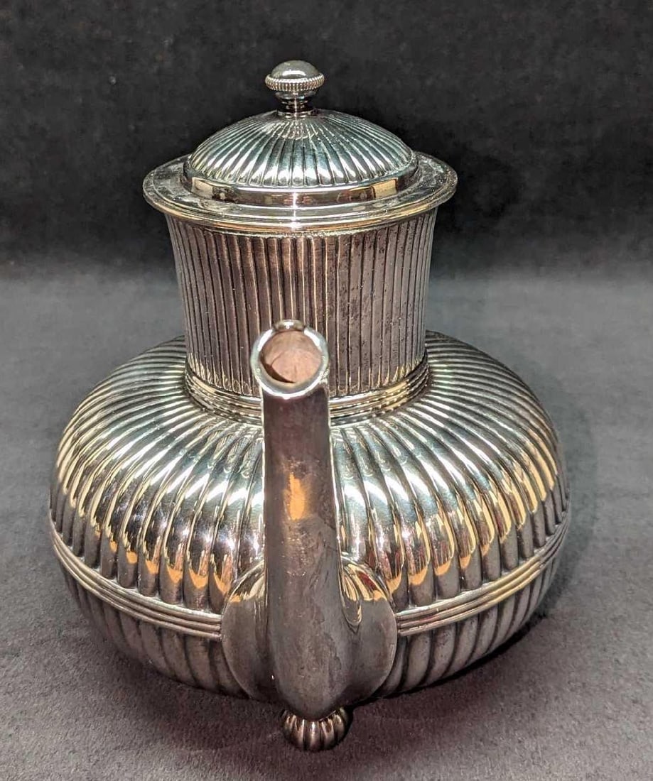 Vintage Gorham Silverplate Ribbed Pattern Teapot - 4