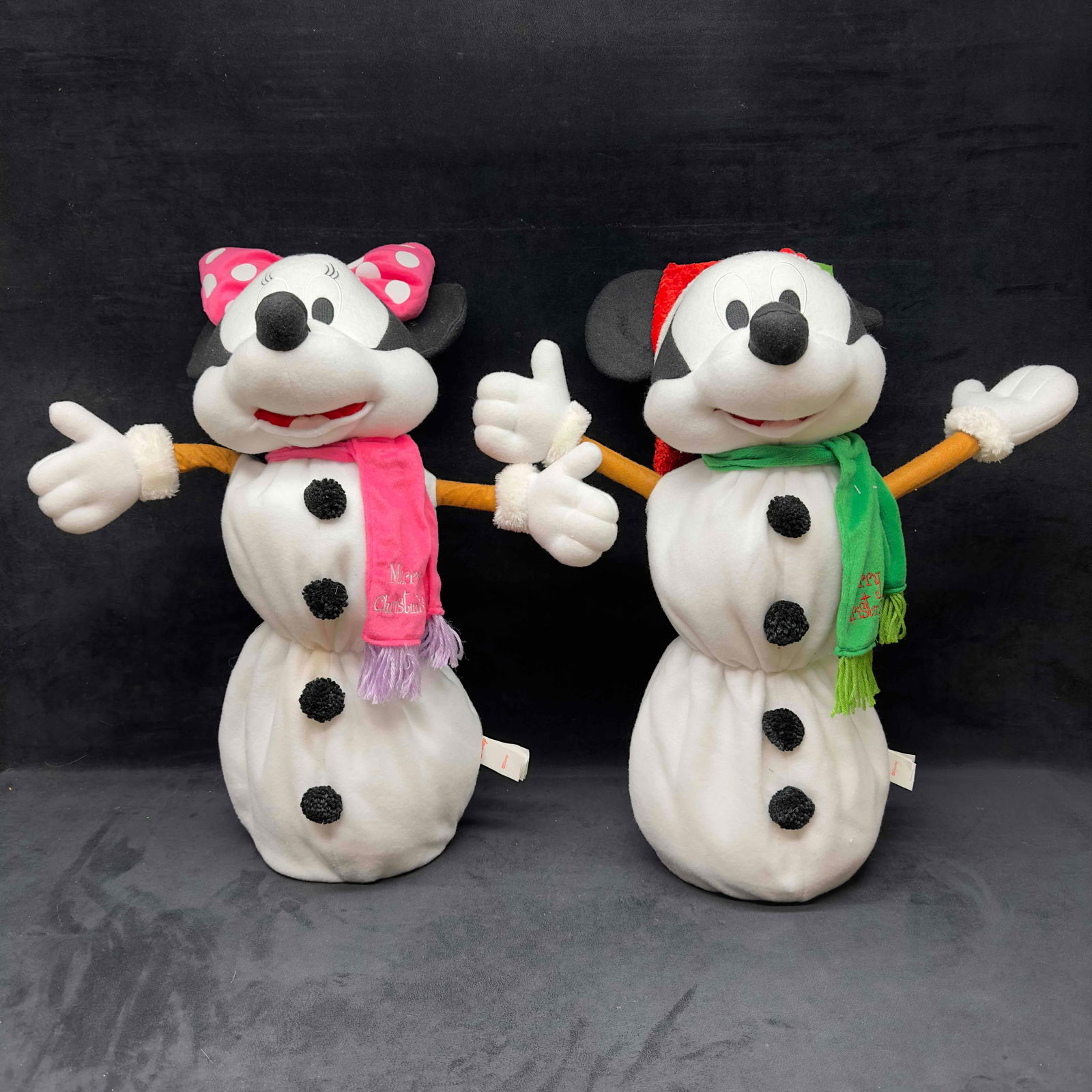 Disney Micky and Minnie Mouse Snowman Extendable Plush Merry Christmas Figure Christmas Decor Set: Disney Micky and Minnie Mouse Snowman Extendable Plush Merry Christmas Figure Christmas Decor Set. This collectible set features two plush decor piece featuring snowmen Minnie and Mickey Mouse. Both