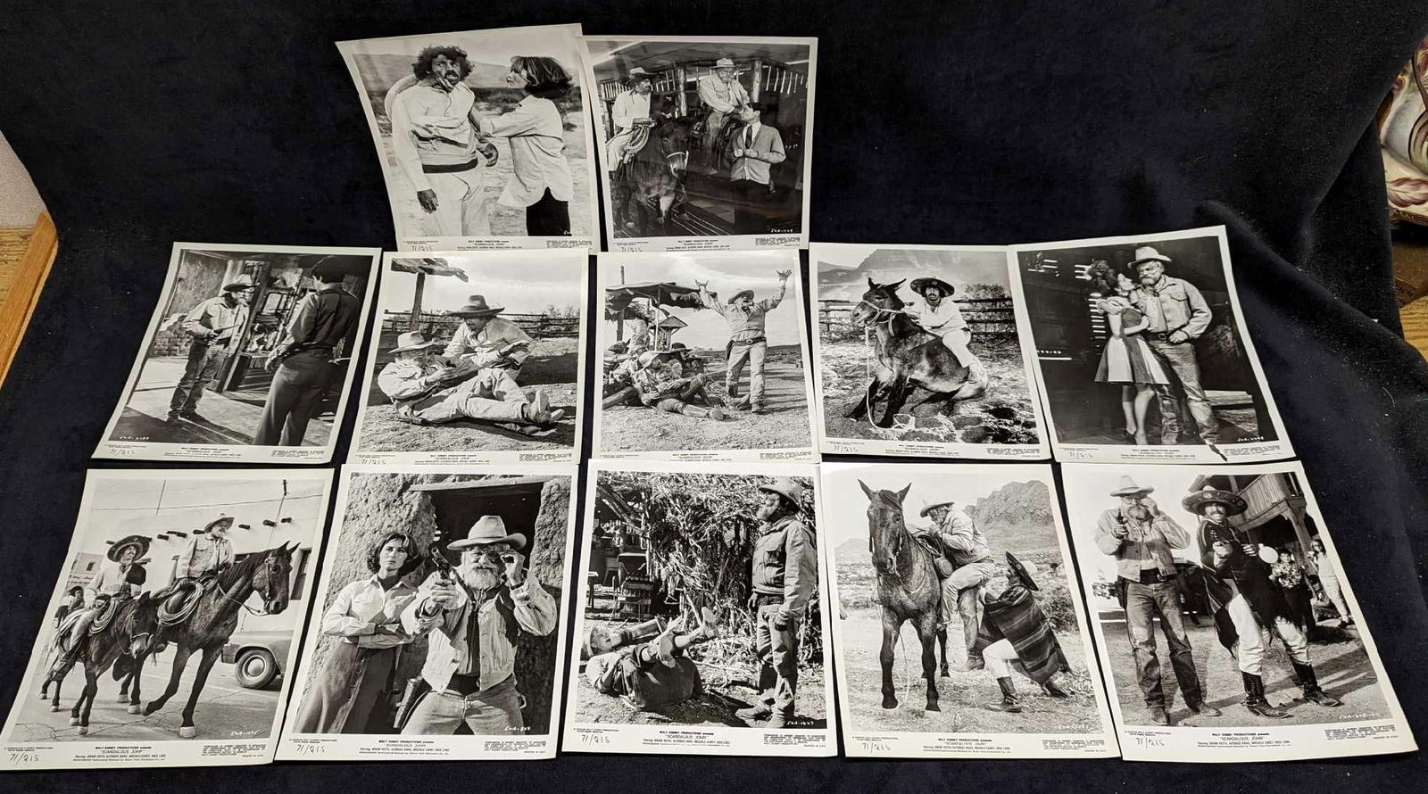 12 B/W Productions Stills Disney Scandalous John: 12 B/W Productions Stills Disney Scandalous John. This was released in 1970. Each production still is approx 8" x 10". The total weight is 0.16lb. Comes in its original envelope which has a few rips