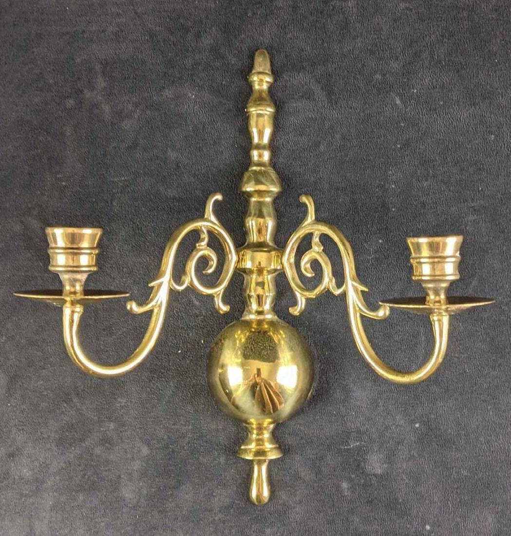 Gold Toned Wall Sconce (1 of 3)