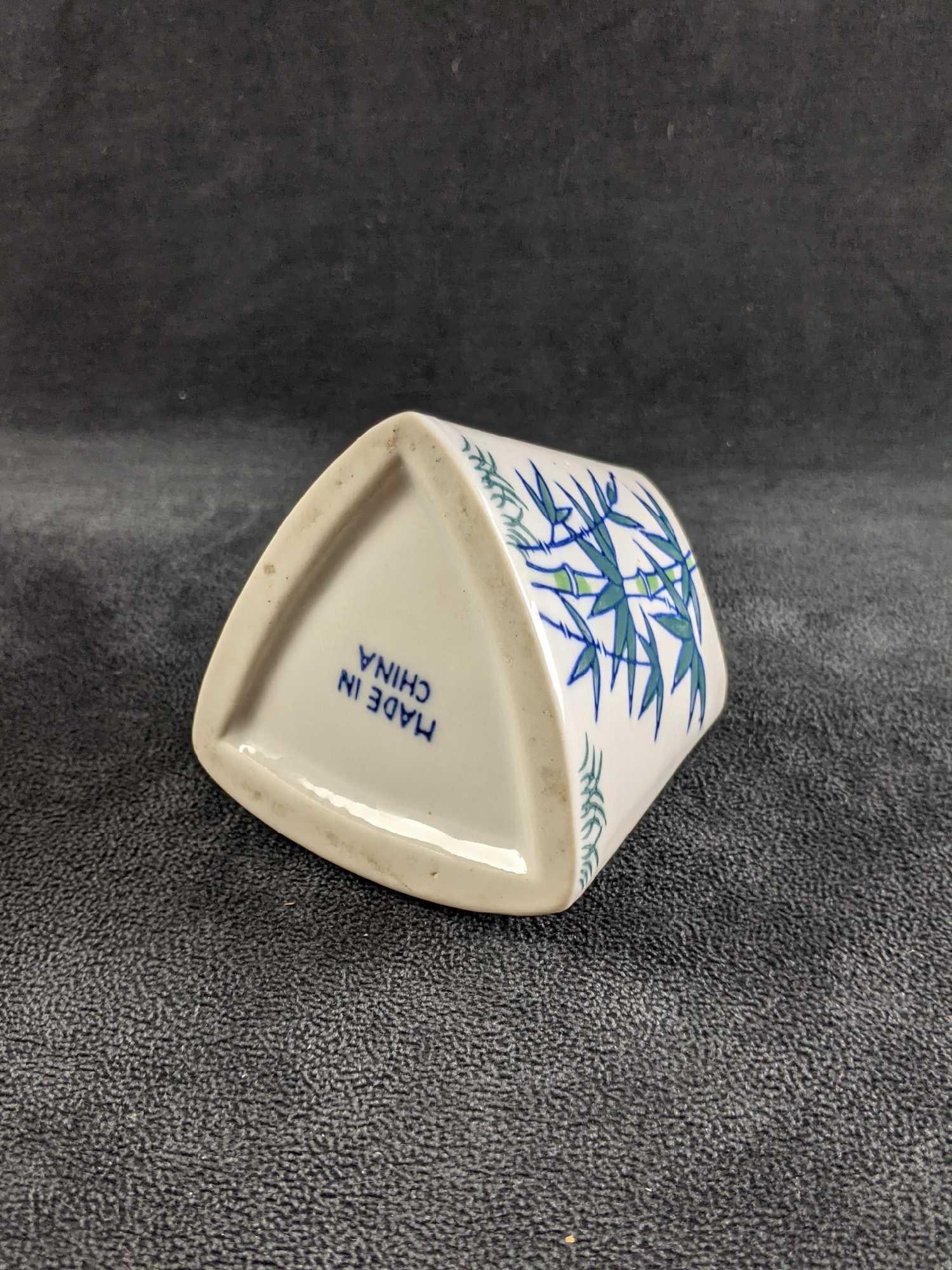 Assorted Small Chinese Ceramic Vases - 9