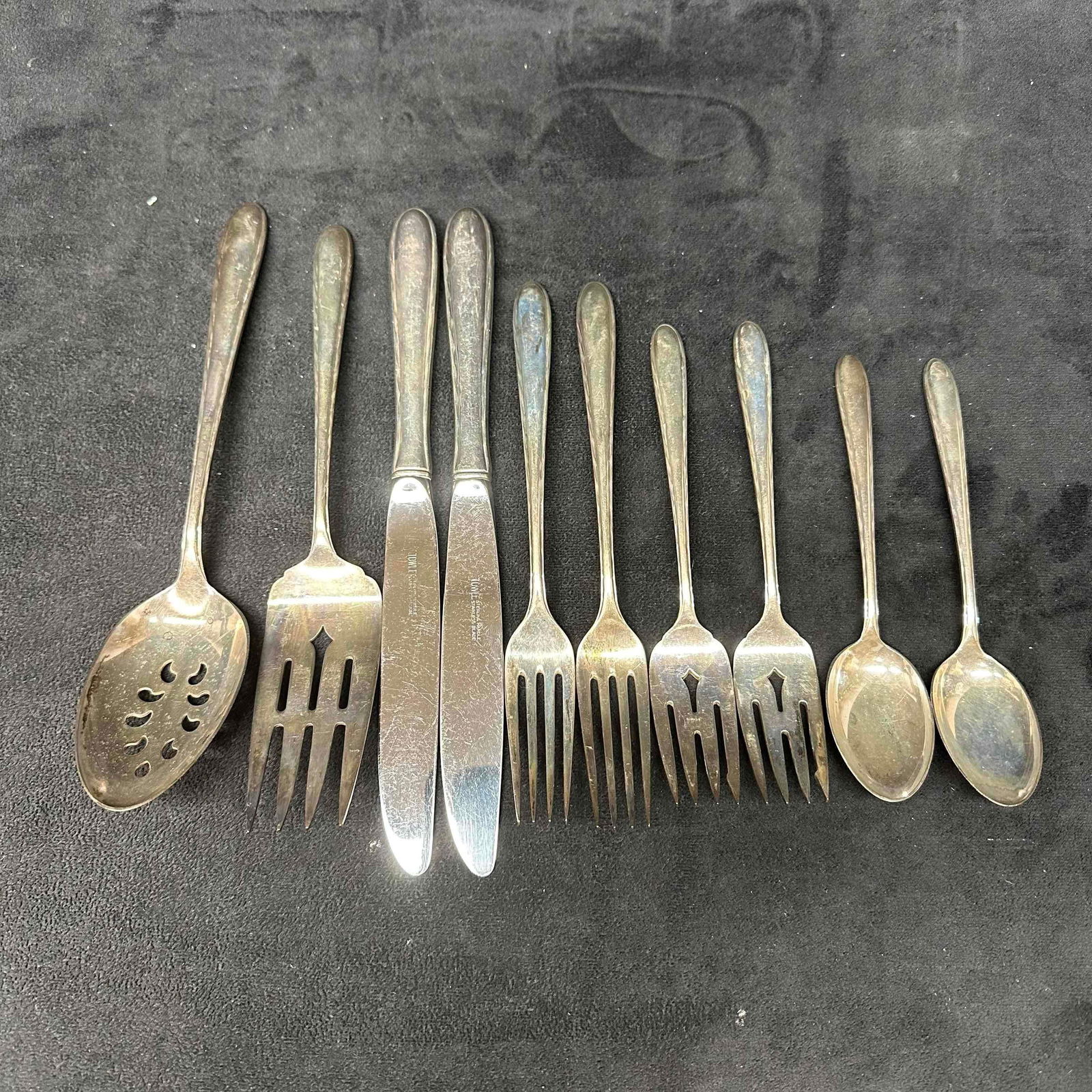 Towle Silver Flutes Silverware Fork Spoon Knife Sterling Silver Set: Each piece has a unique design along the handle, Silver Flutes pattern, including. Each piece has Towle hallmark and Sterling engraved marking on the back of the silverware. Blue cloth protector