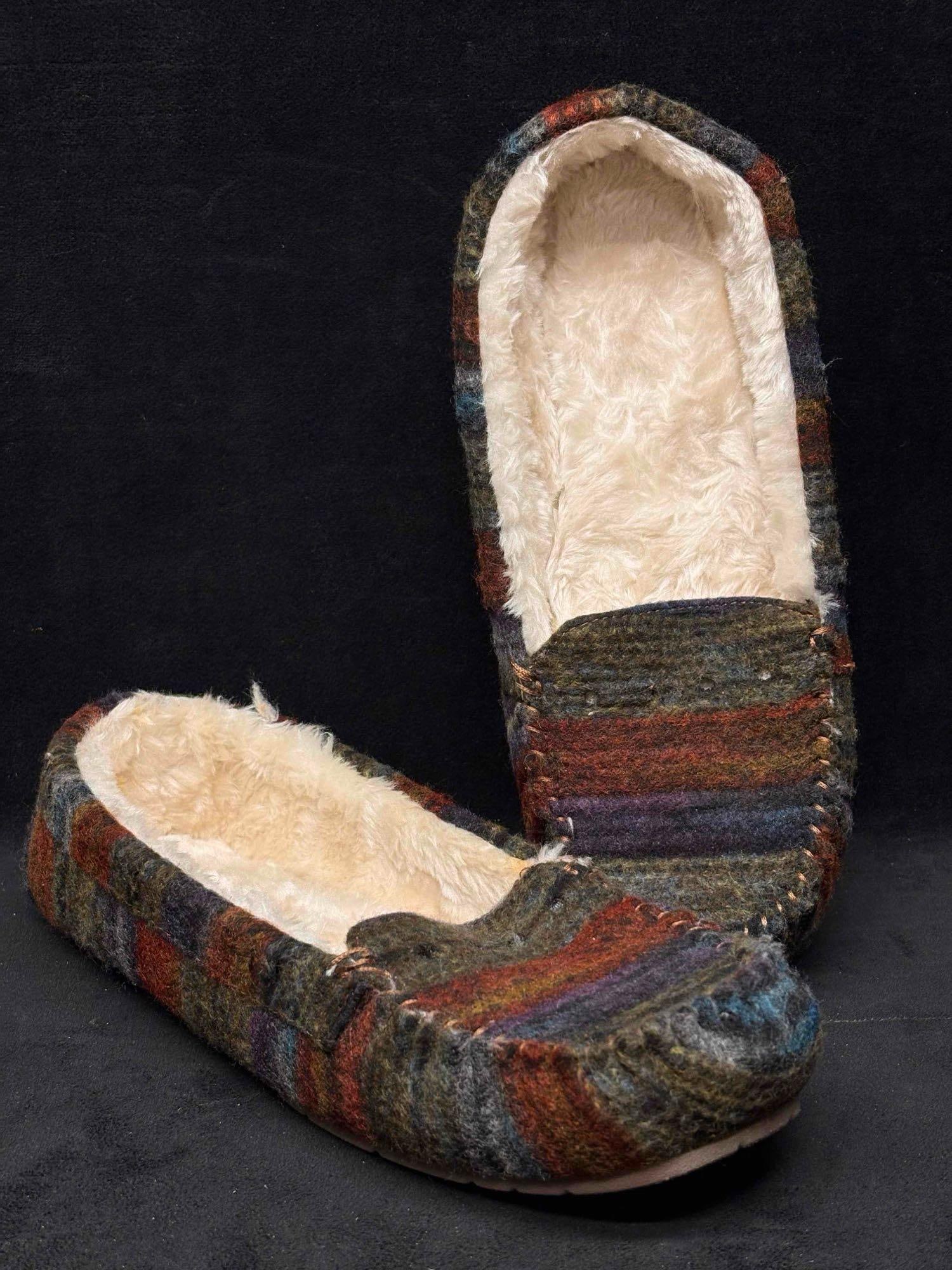 Multicolored Moccasins and Tom Flip Flops Bundle - 9