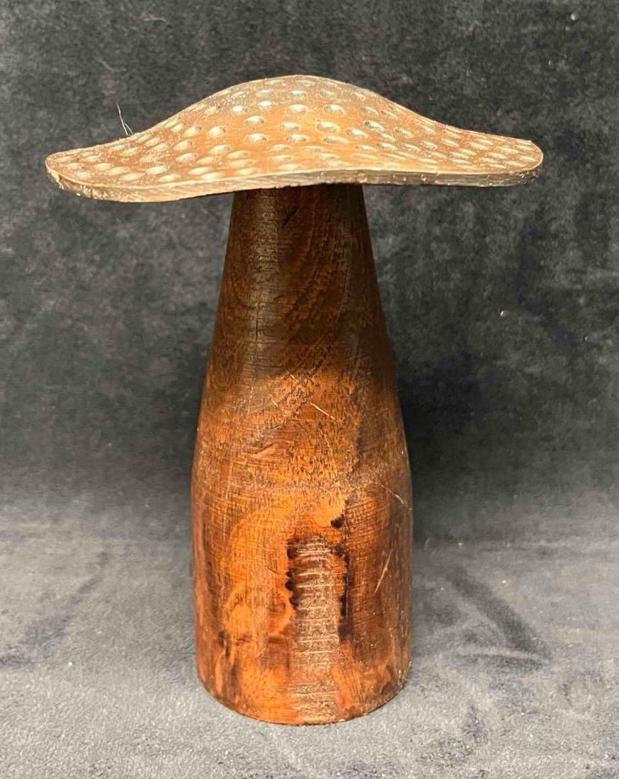 Whimsical Decorative Mushroom With Wooden Base: This lot contains a Whimsical Decorative Mushroom With Wooden Base. The approx. weight and dimensions are listed below. Overall the Decorative Mushroom is in good pre owned condition with no