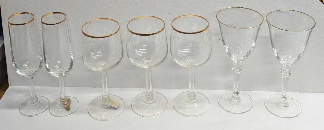 7 German Gold Trim Crystal Clear Industries Flute & Wine Glasses (1 of 6)