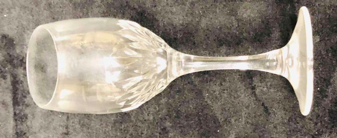 6 Mini Crystal Wine Glasses - 11