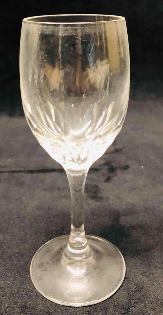 6 Mini Crystal Wine Glasses - 6