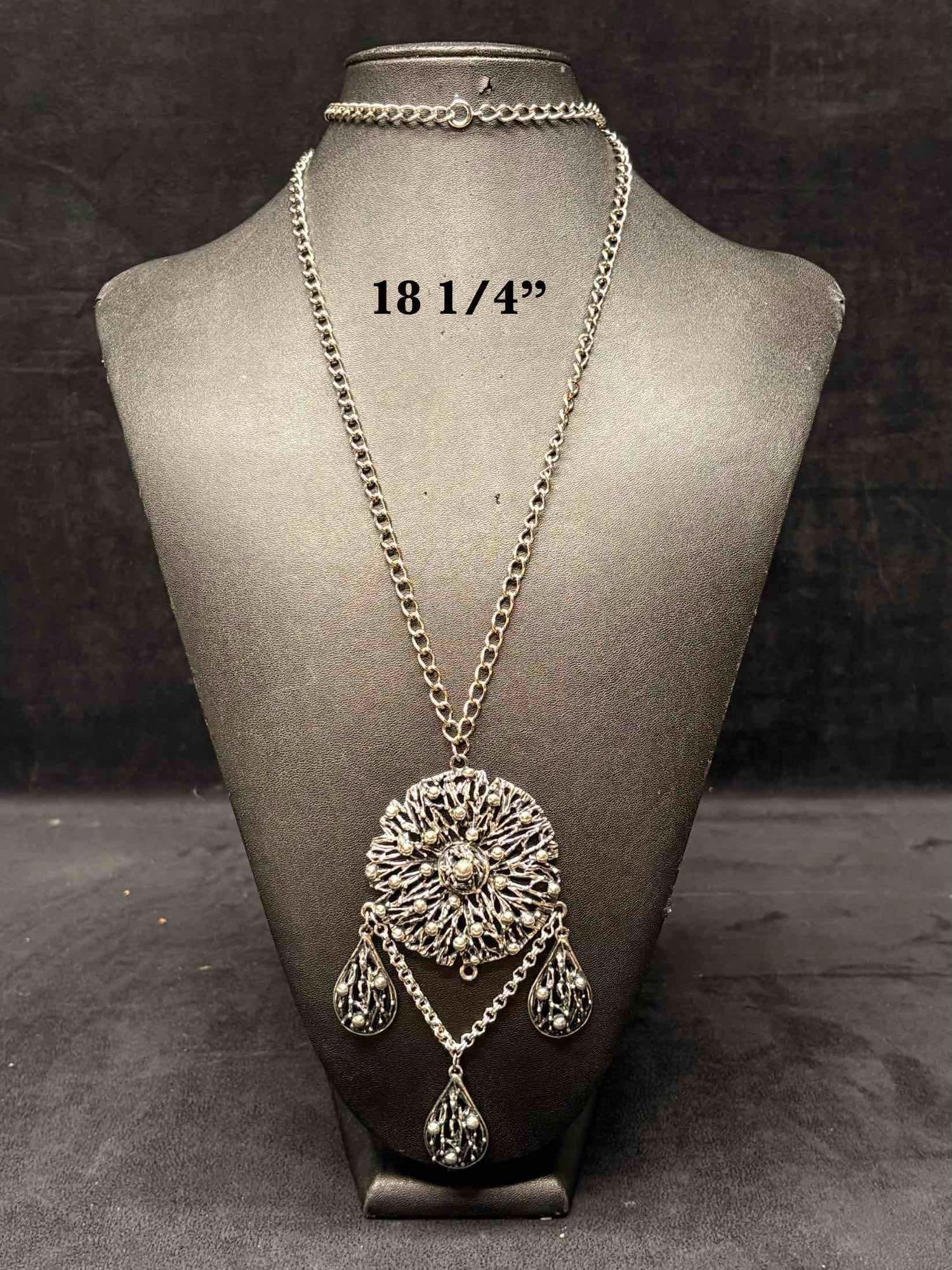 6pc Silver Eccentric Statement Necklace Lot - 10