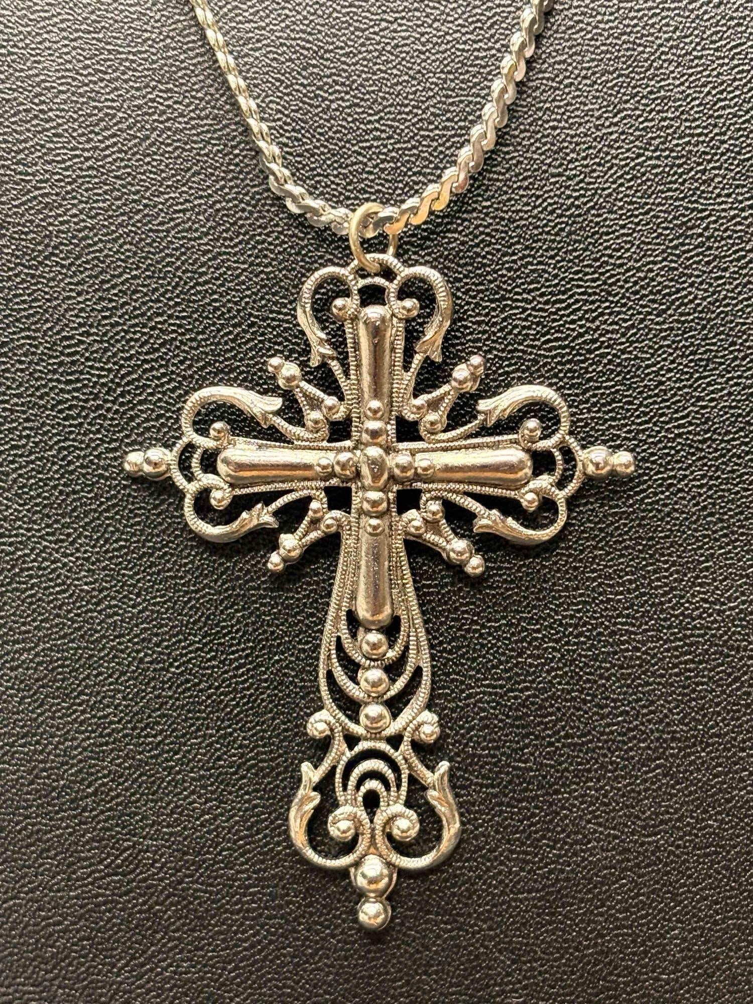 5pc Silver Gothic Themed Lot - 6