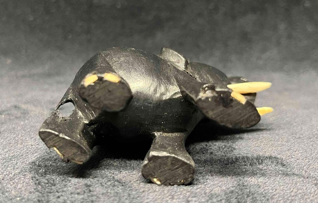 Unique Hand Carved Bone Elephant Bundle - 5