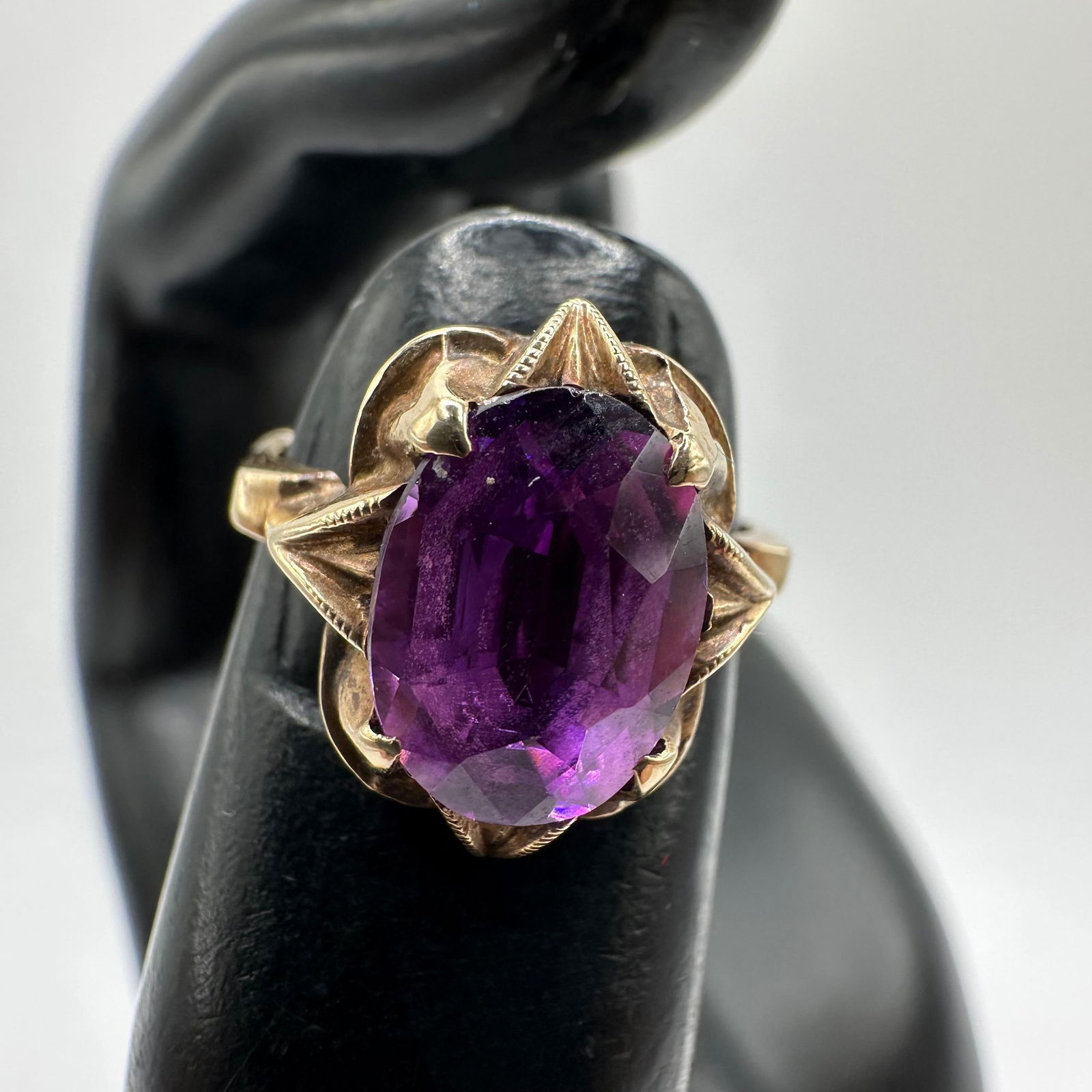 Oval Cut Faceted Amethyst 10K Gold Ring (1 of 5)
