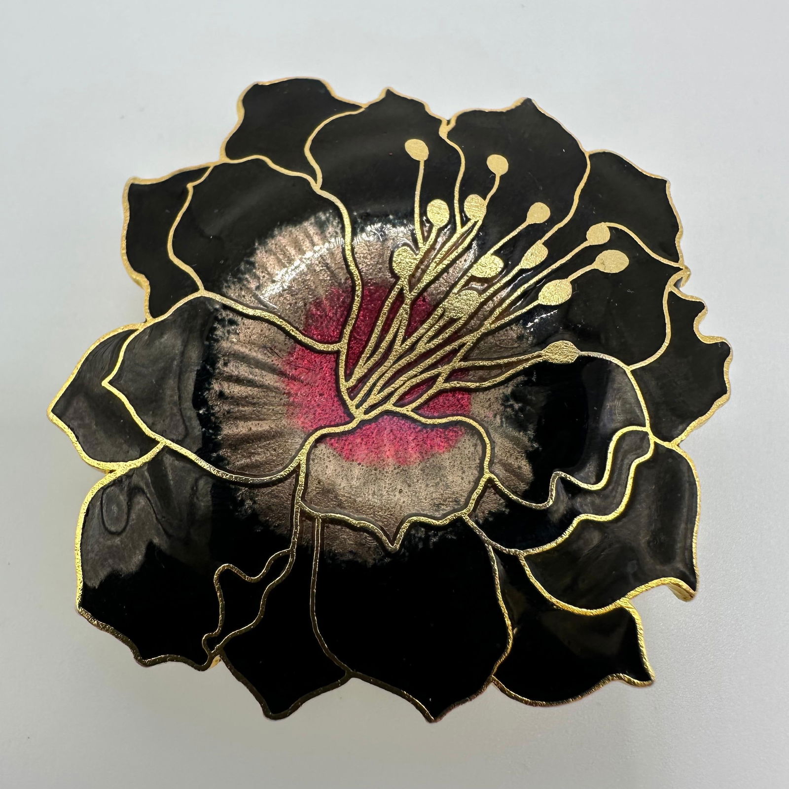 Cloisonne Enamel Brooch Clip Black Pink Floral Hibiscus Style: Vintage cloisonne flower brooch/clip. No hallmarks. This item is in pre-owned, previously displayed condition with light wear and surface scratches. Please reference all photos for full details. Broo