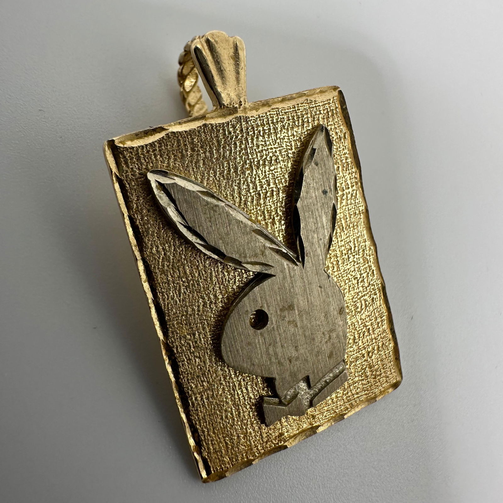 14k Gold Michael Anthony Playboy Bunny Pendant W64: This item is in good pre-owned, previously used/displayed condition with noticeable light wear and surface scratches. Please reference all photos for full details. This piece of jewelry has been teste