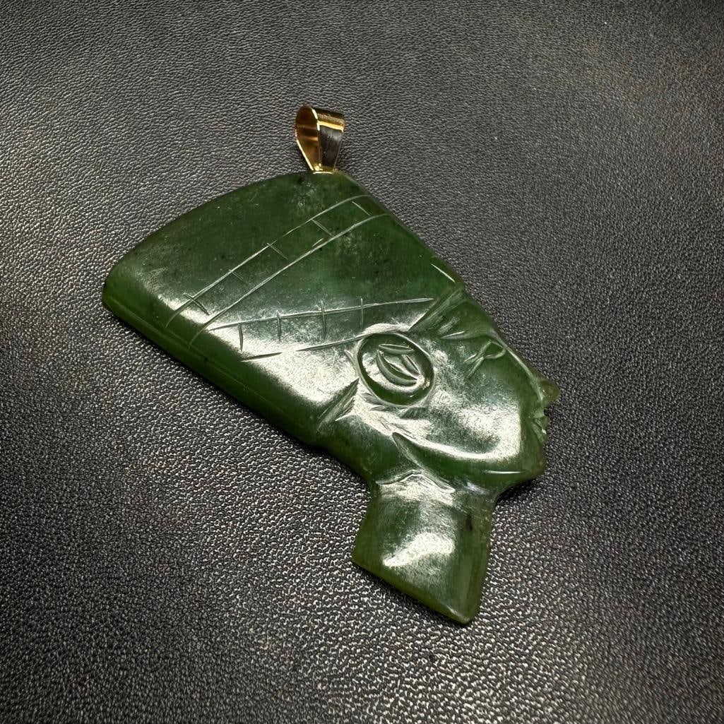 14k Gold Jade Nefertiti Pendant: This piece of jewelry has been tested and researched prior to listing. Please view all our pictures they are part of our description. DETAILS: Metal - 14k GoldColor - Yellow GoldStones -