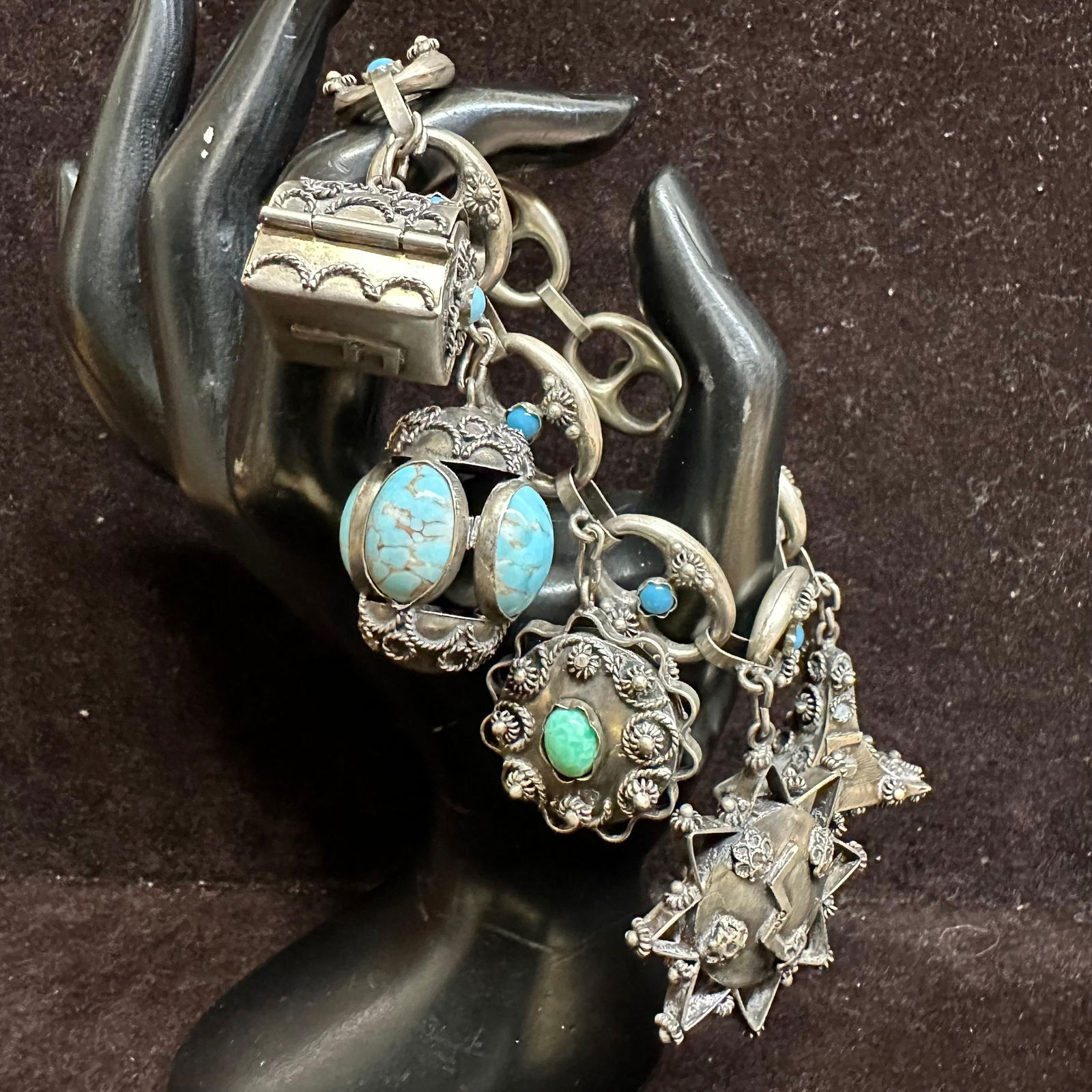 800 Silver Locket Ornate Turquoise and Coral Multiple Charms O17: This item is in good pre-owned, previously used/displayed condition with noticeable light wear and surface scratches. Please reference all photos for full details. This piece of jewelry has been