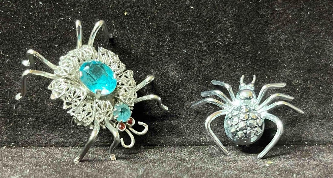 Costume Brooch Insect Bundle - 9