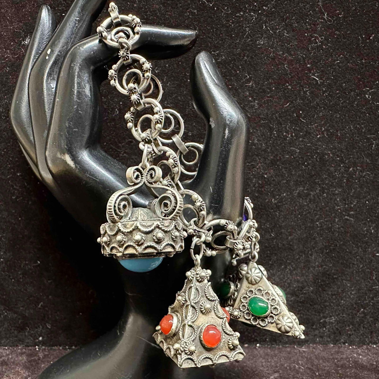 Lapis Carnelian Malachite Turquoise Stone Etruscan Revival Style 800 Silver Ornate Charm Bracelet I3: This item is in good pre-owned, previously used/displayed condition with noticeable light wear, and surface scratches. Please reference all photos for full details. This piece of jewelry has been