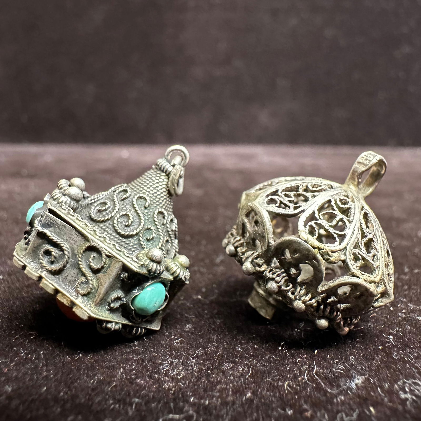 Ornate Filigree Carnelian Turquoise Red Garnet Stone Charm Set T66: This item is in good pre-owned, previously used/displayed condition with noticeable light wear and surface scratches. Please reference all photos for full details. This piece of jewelry has been teste