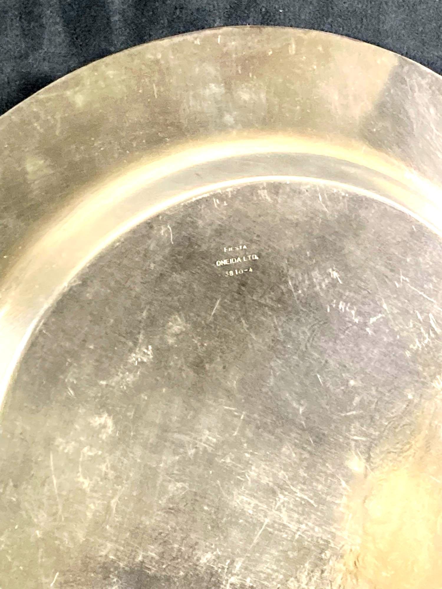 Oneida Silver Plate Dining Platter - 4