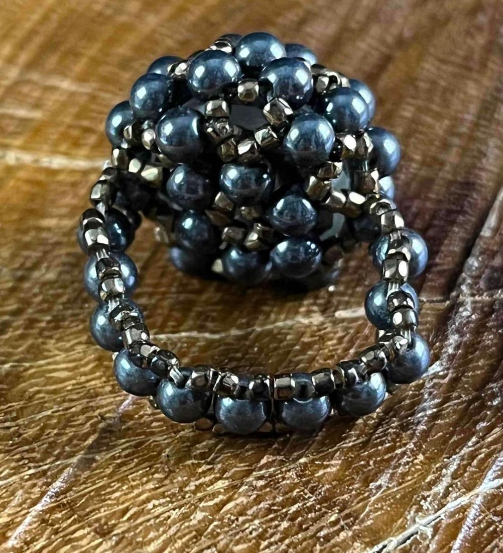 Two Handmade Beaded Rings - 7