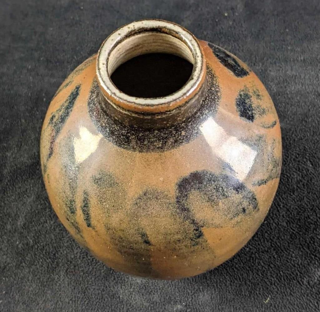 Handmade Ceramic Glossy Glazed Pot - 5