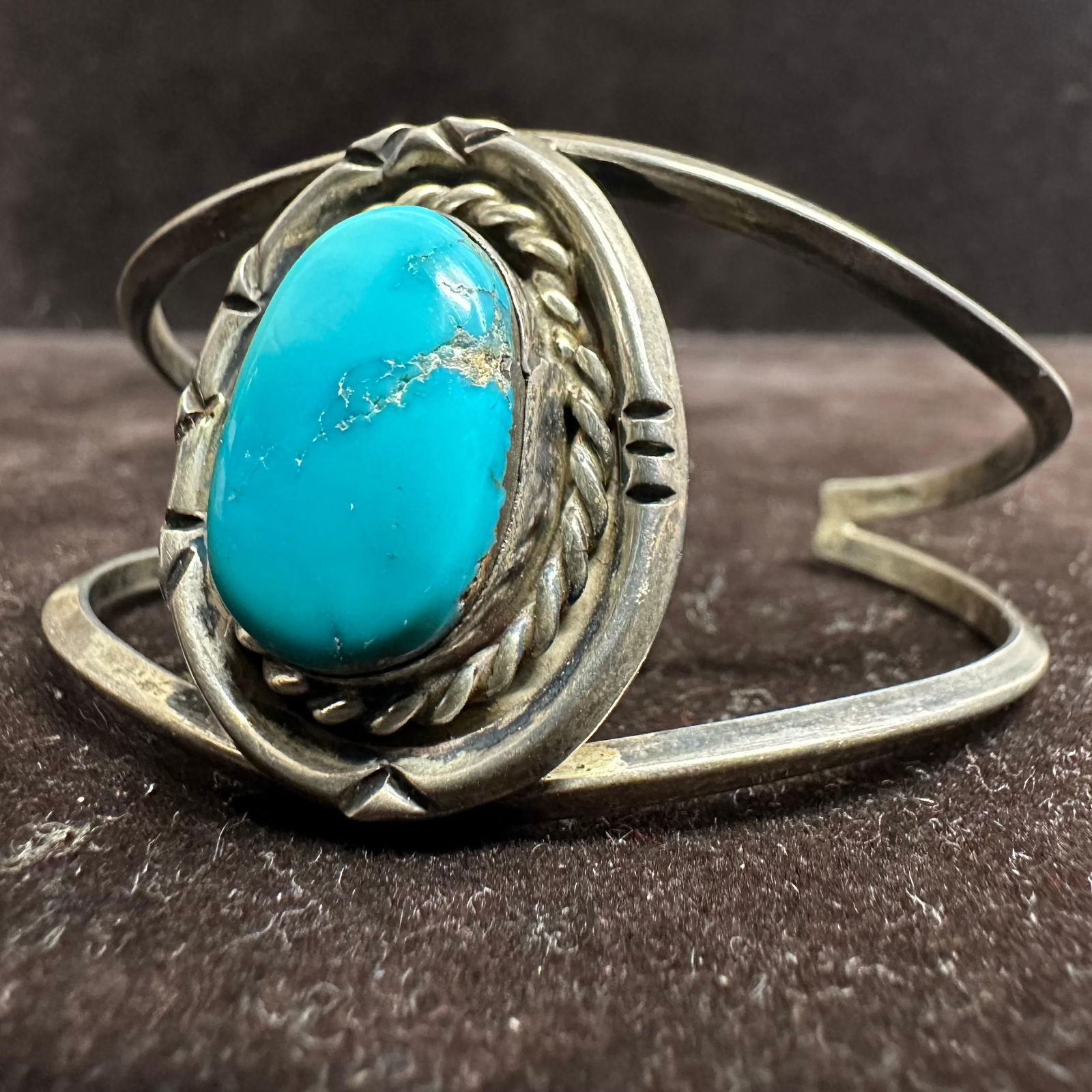 After Navajo Native American Style Silver Cuff Bracelet Blue Turquoise (1 of 7)