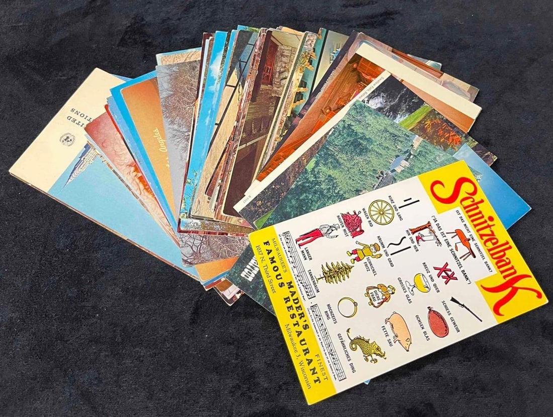 Giant Bundle Of Over 200 Mixed Glossary Post Cards: This lot contains a Giant Bundle Of Over 200 Mixed Glossary Post Cards. The bundle comes in a cardboard sleeve that is approx 6 3/4" x 16 1/4" x 4 1/4" and the total weight is about 6.9lbs. Overa