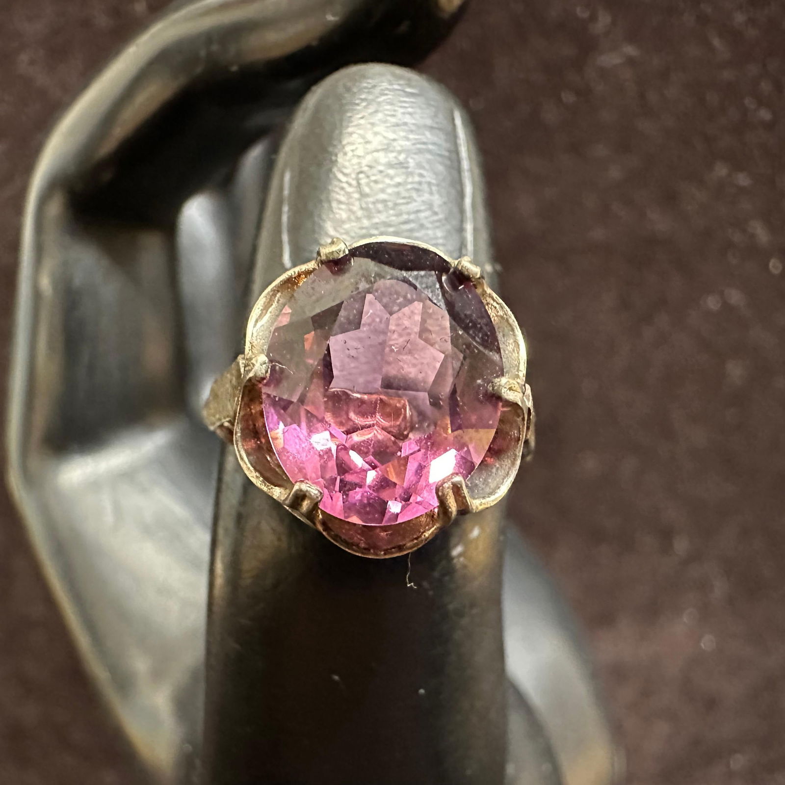 Sarah Coventry Amethyst Purple Stone Sterling Silver Adjustable: This item is in good pre-owned, previously used/displayed condition with noticeable light wear and surface scratches. Please reference all photos for full details. This piece of jewelry has been