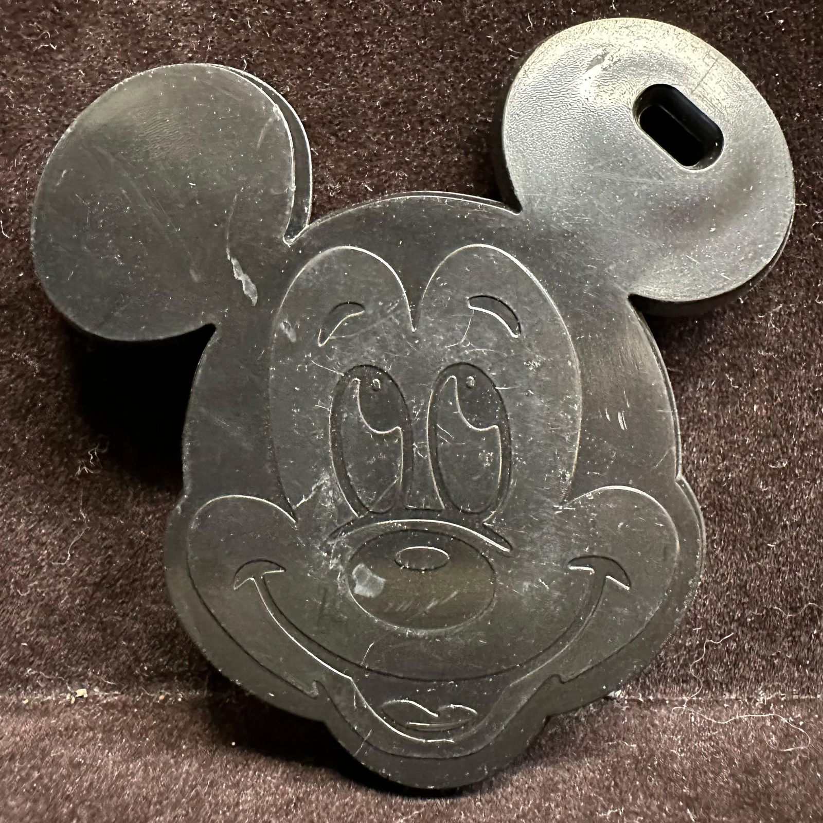 Disney Parks Mickey Mouse Face Head Black Balloon Weight Plastic Set of Four: Exclusively from Disney Parks. These items are in pre-owned, previously displayed condition with light wear and surface scratches/markings. Please reference all photos for full details. Mickey: 3 1/4