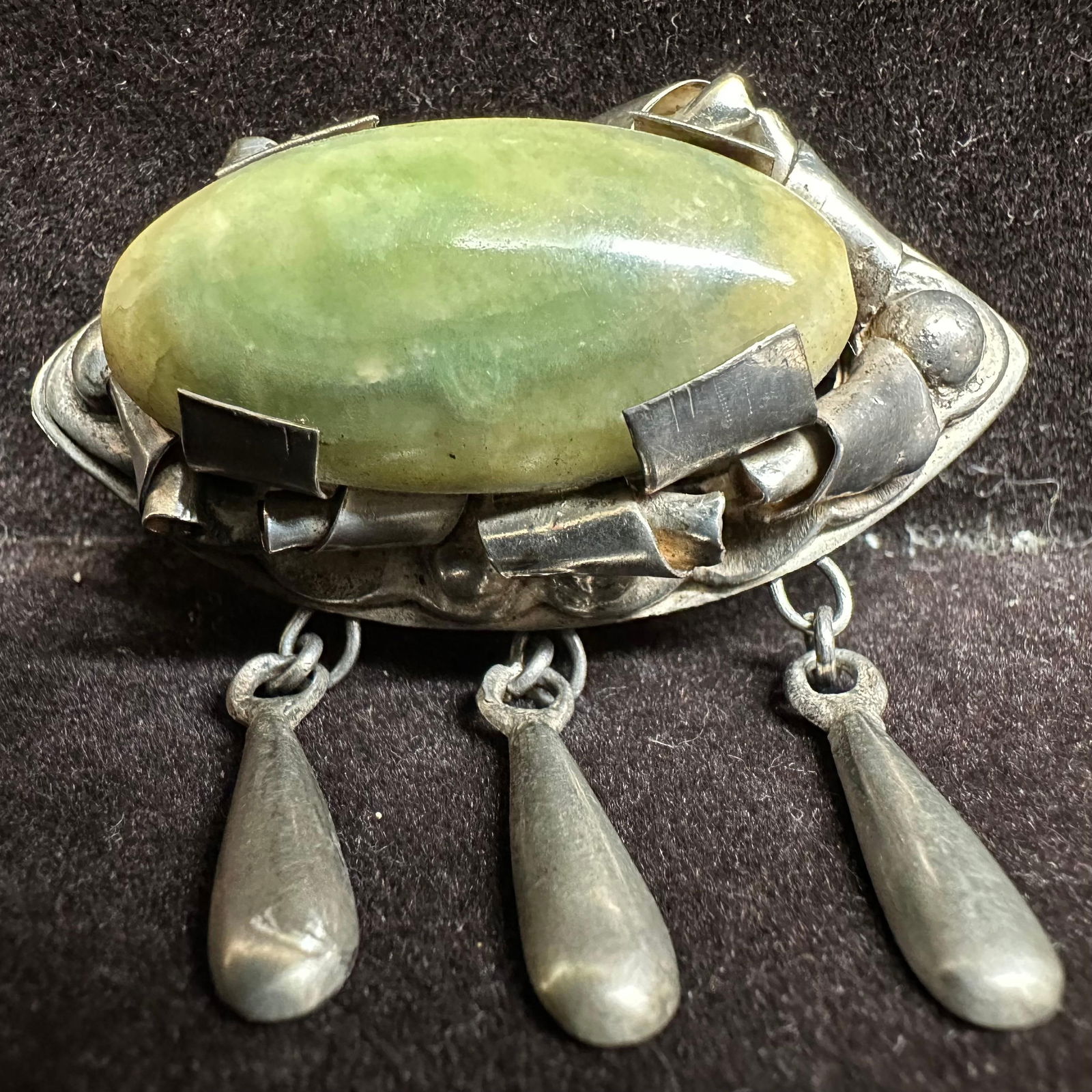 Green Calcite Cabochon Silver Brooch Silverwork Dangle - 7