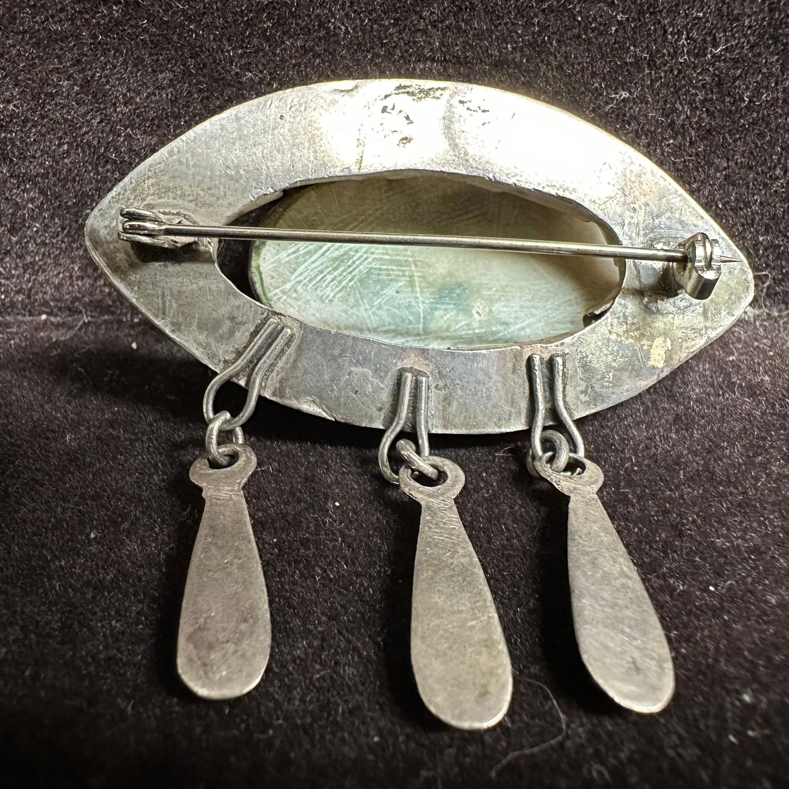 Green Calcite Cabochon Silver Brooch Silverwork Dangle - 8