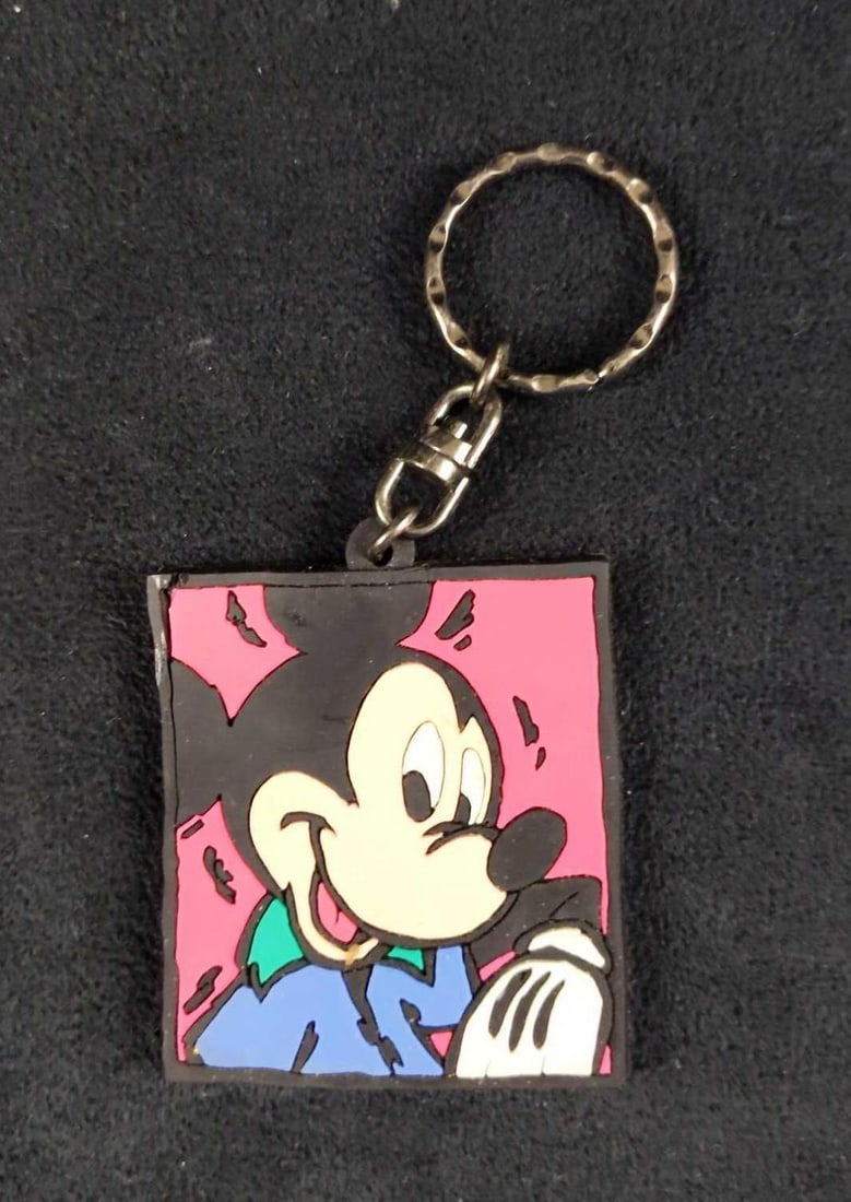 Four Disney Mickey Mouse Star Wars Keychains - 6
