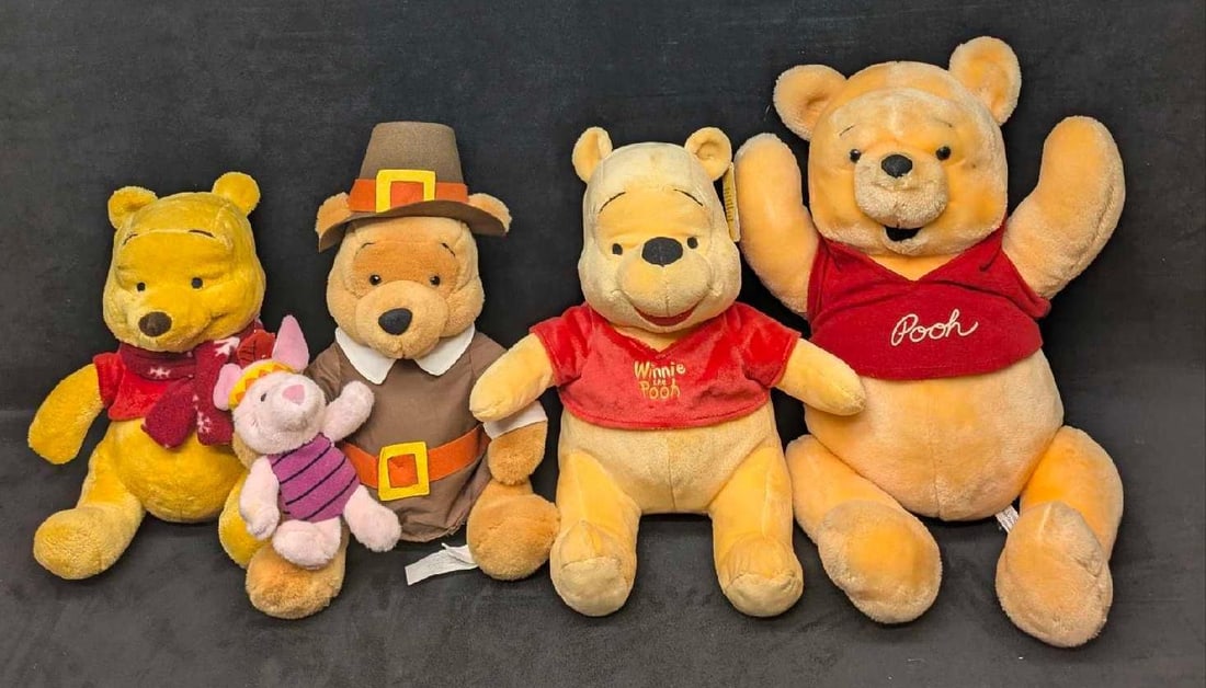 4 Large Disney Winnie The Pooh Plush Dolls: 4 Large Disney Winnie The Pooh Plush Dolls. This lot includes: (1) Kohl Very Soft Winnie The Pooh Plush. This is approx 12 1/2" x 11" x 6". (1) Winnie The Pooh And Piglet Thanksgiving Plu