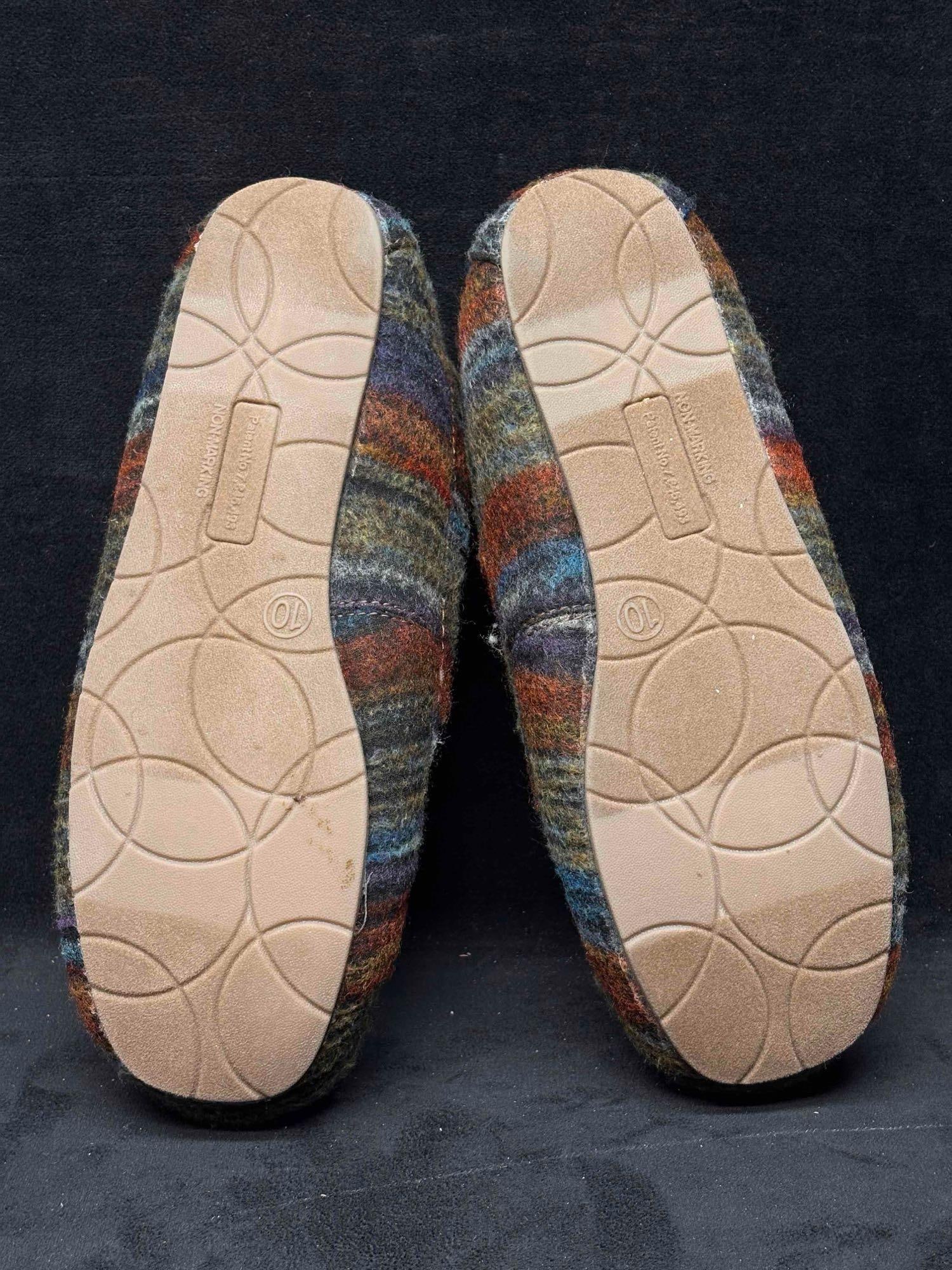 Multicolored Moccasins and Tom Flip Flops Bundle - 12