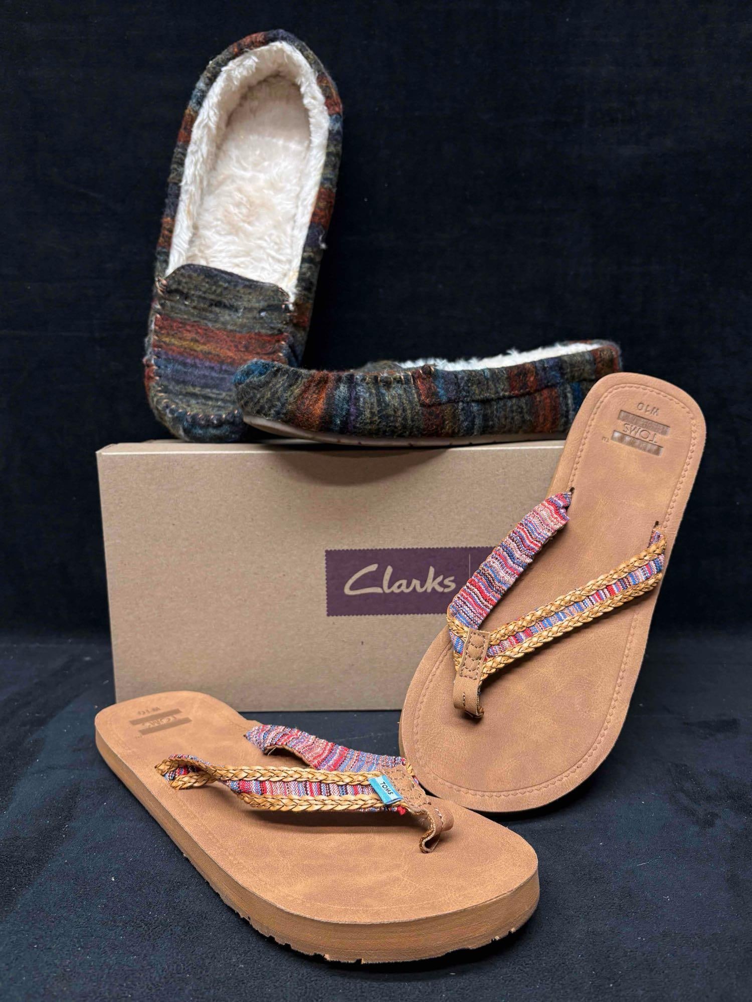 Multicolored Moccasins and Tom Flip Flops Bundle: Sitting in brand-new to like-new conditions, this bundle consists of orthopedic, comfort-focused Women's shoes. Neither shoes come in their original boxes, however, both sandals are in good