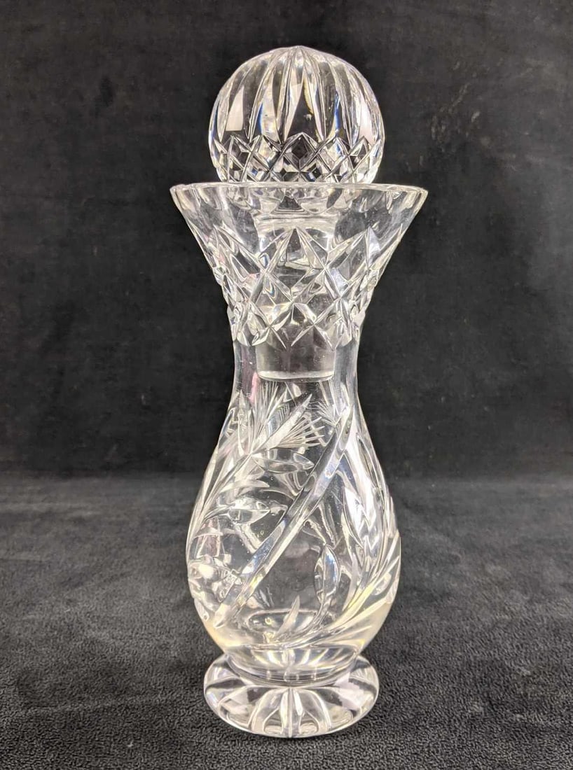 Crystal Decorative Decanter Leaf Design Decanter (1 of 6)