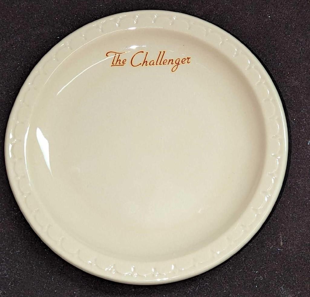 Union Pacific Challenger Syracuse 6" China Plate: Union Pacific Challenger Syracuse 6" China Plate. This is approx 6 1/2" x 6 1/2" x 3/4" and it weighs 0.56lb. The plate has no chips or cracks and some light scratches.