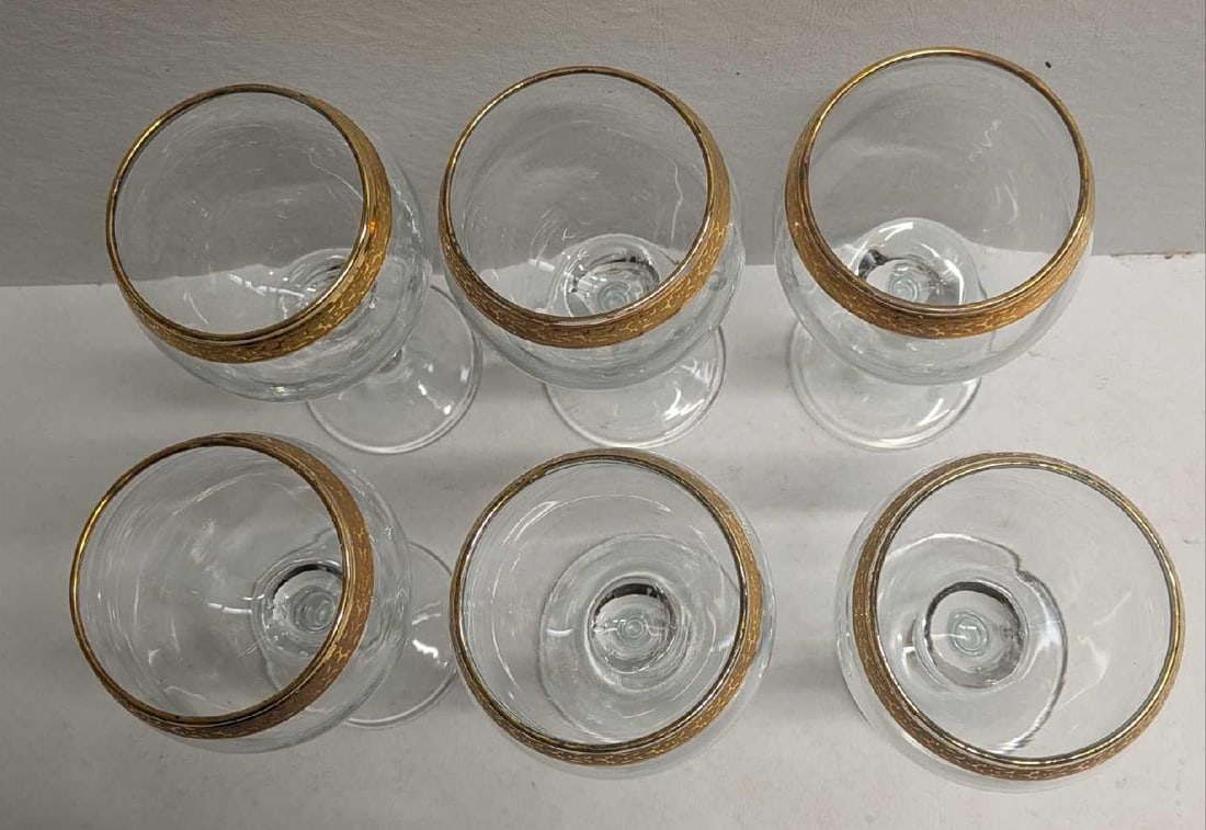 6 Gold Rimmed Glass Goblets With Renaissance Pattern - 3