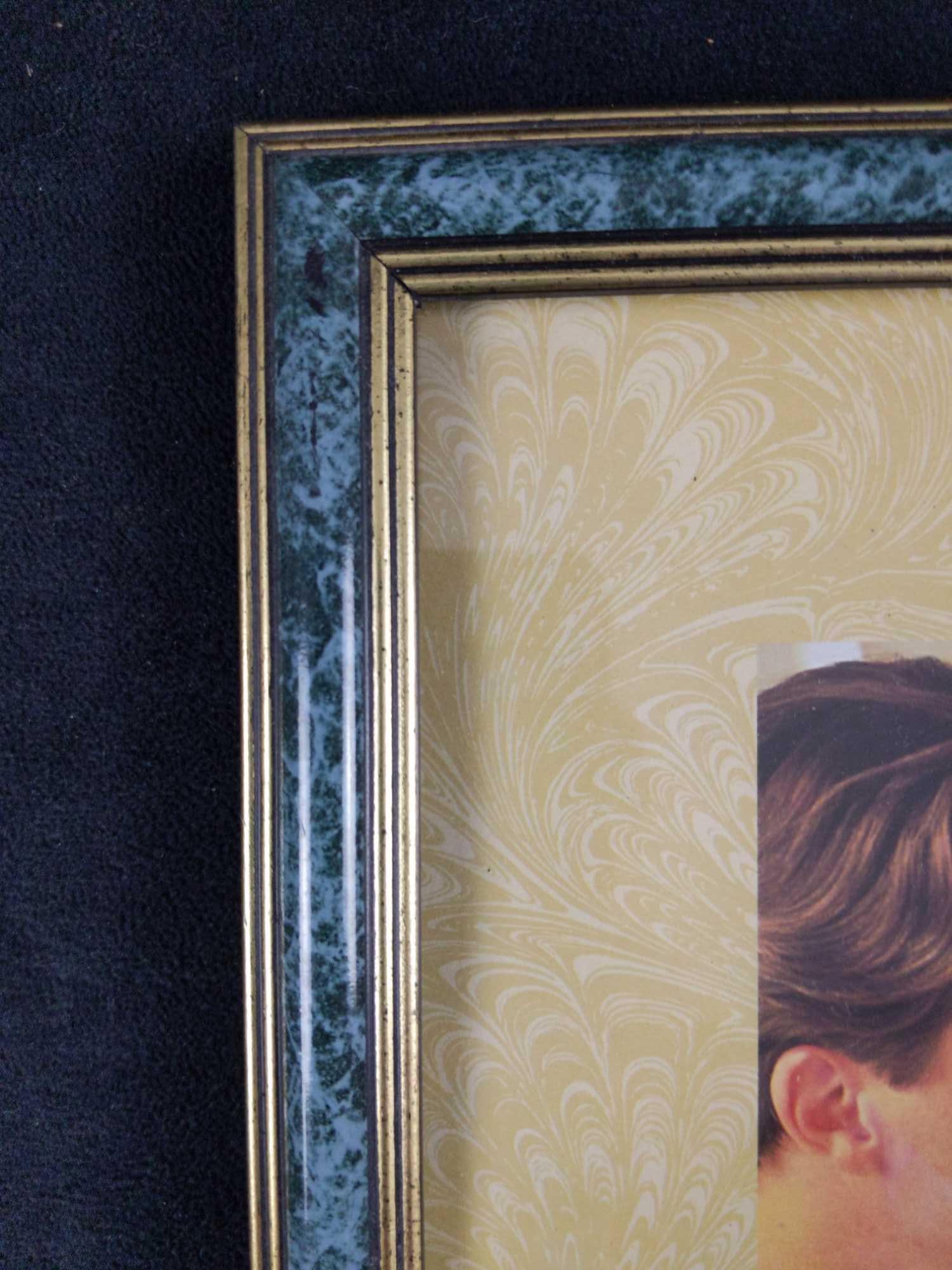 Three Stylish Frames 5x7 8x10 - 4