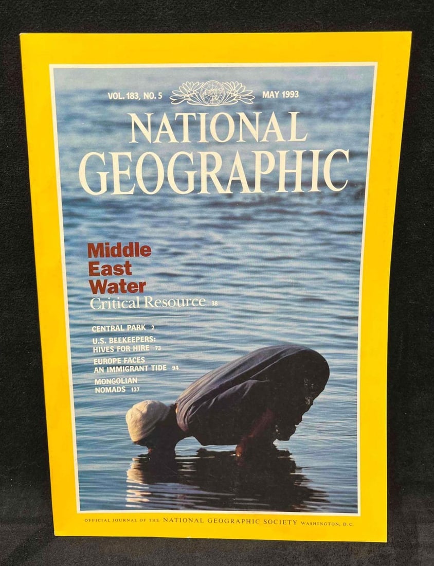 6 Mixed National Geographic Magazines - 3