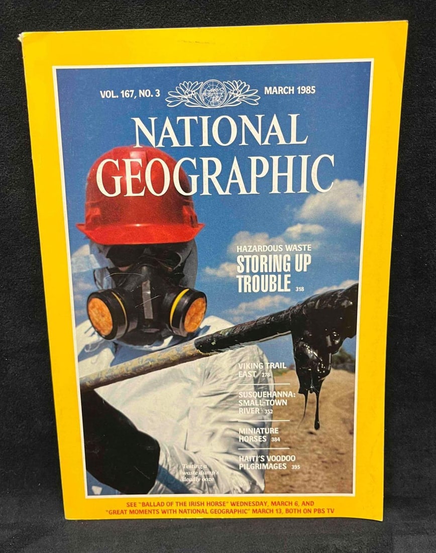 6 Mixed National Geographic Magazines - 4