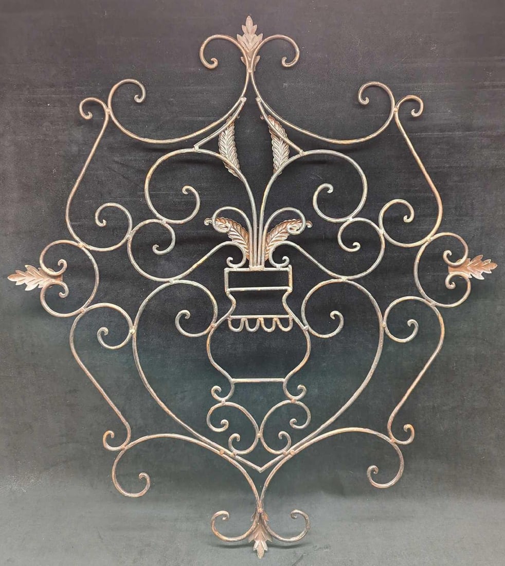 Vintage Metal Wall Art: Vintage Metal Wall Art. Its maker and date of creation is unknown. Is approx 32 3/4" x 1/4" x 36" and it weighs 7lbs. The wall art has some signs of wear.