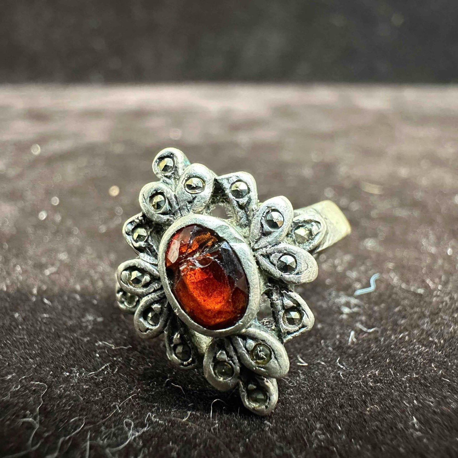 Garnet Marcasite Gemstone Sterling Ring Size 4 G71: This item is in good pre-owned, previously used/displayed condition with noticeable light wear, and surface scratches. Please reference all photos for full details. This piece of jewelry has been